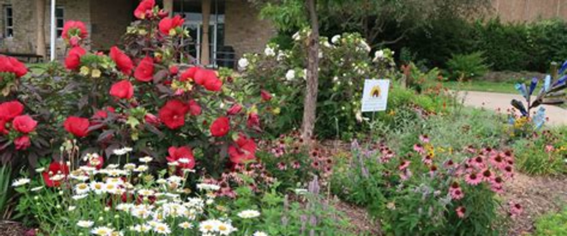 Exploring the Best Landscapers and Gardeners in Kansas City